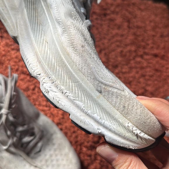 HOKA MENS SNEAKERS - Picture 9 of 9